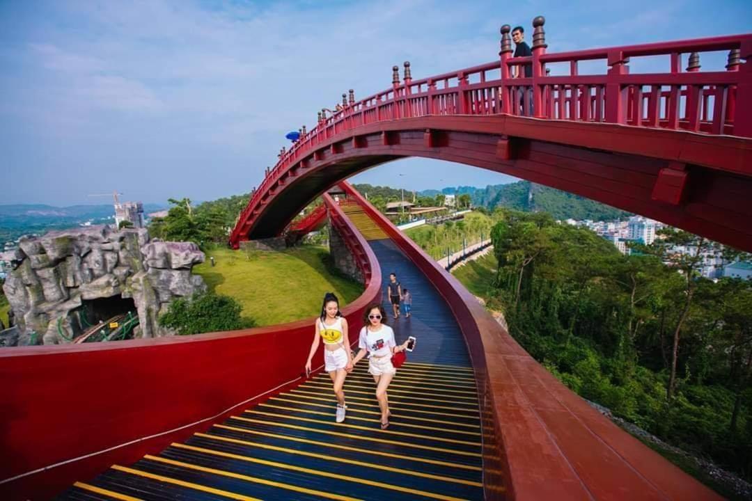 Aroma Ha Long Hotel ภายนอก รูปภาพ